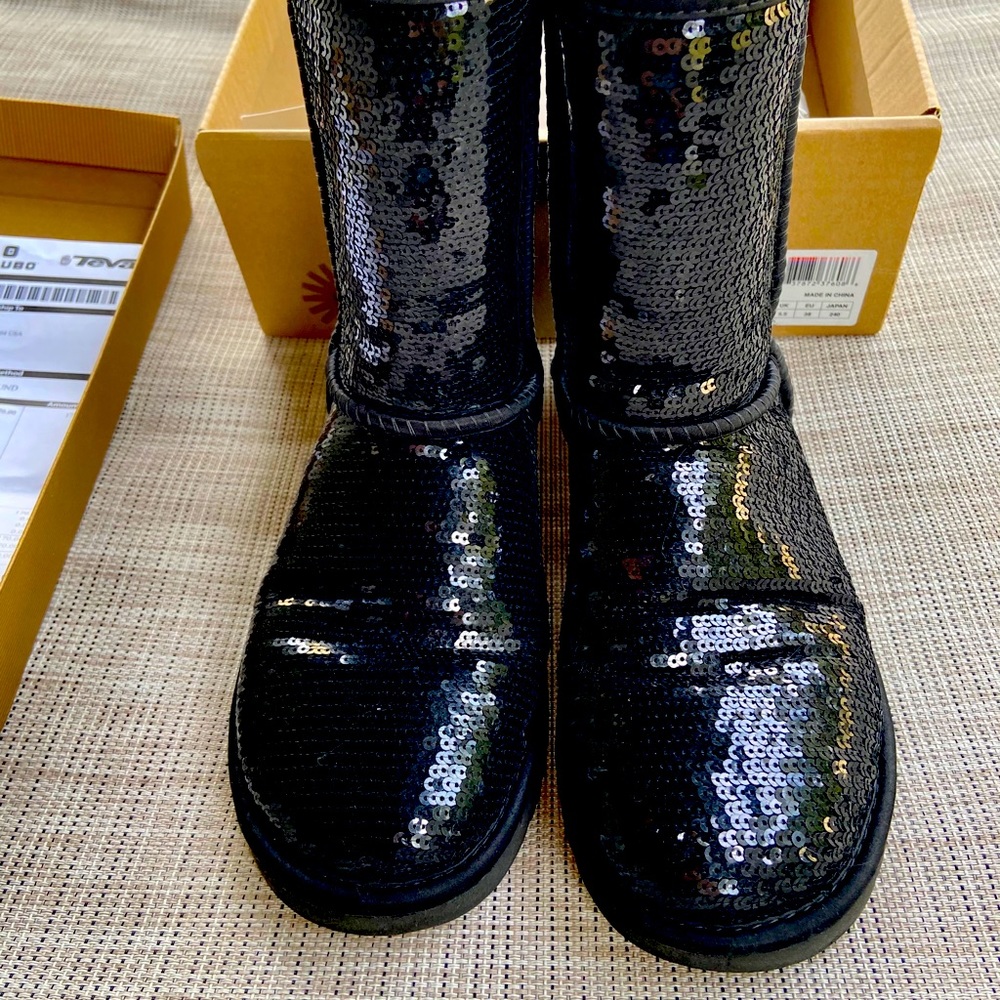 Classic Short Sparkle Sequence Ugg Boots